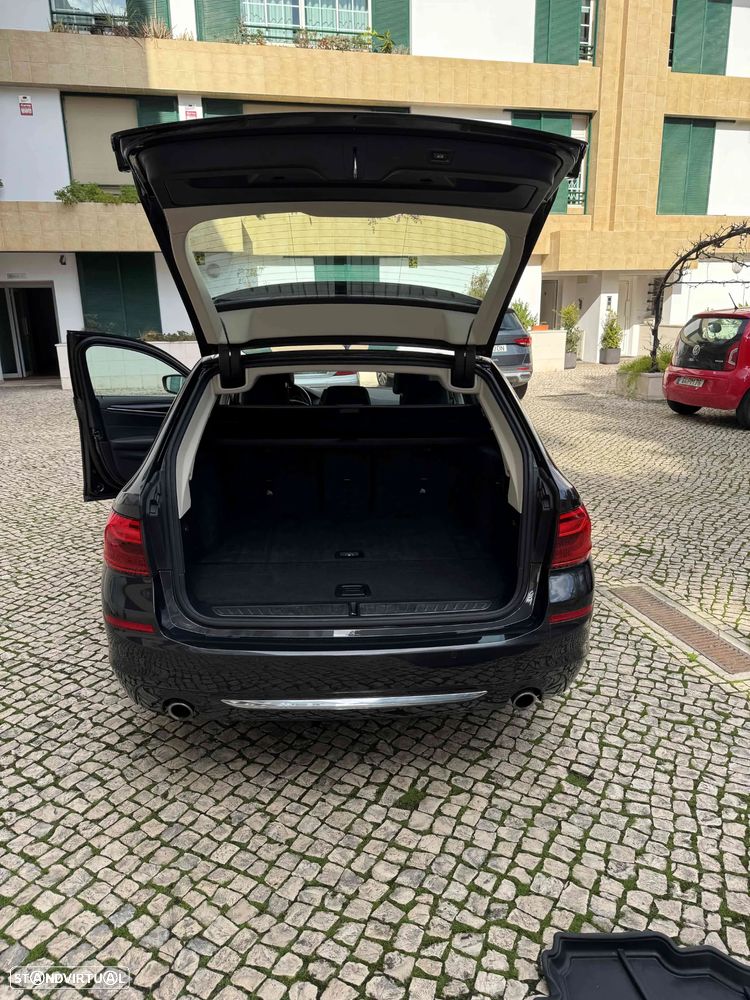 BMW 520 d Auto - 2