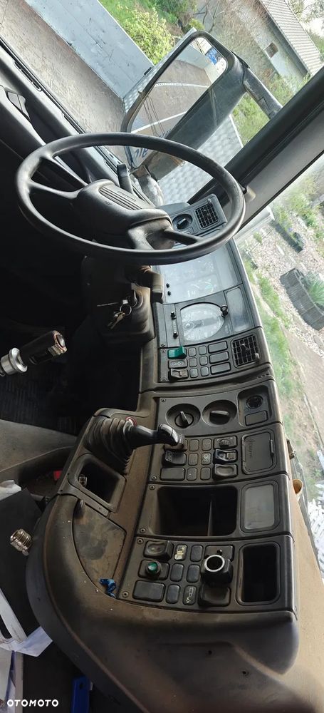 Scania P144 - 9