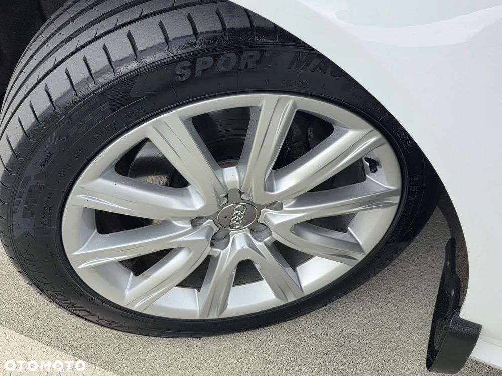 Audi A6 Avant 2.0 TDI Ultra DPF S tronic - 10