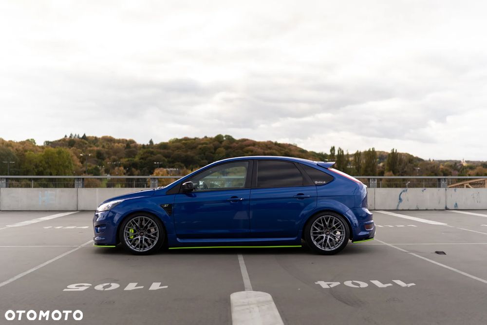 Ford Focus - 11