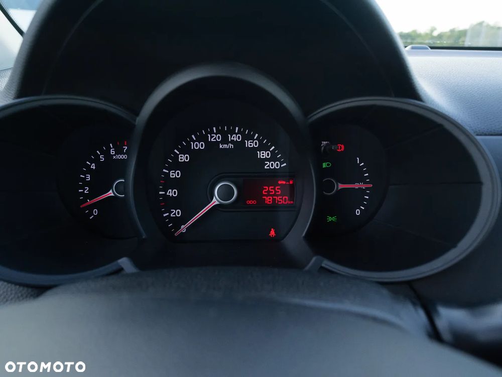 Kia Picanto 1.2 L - 20