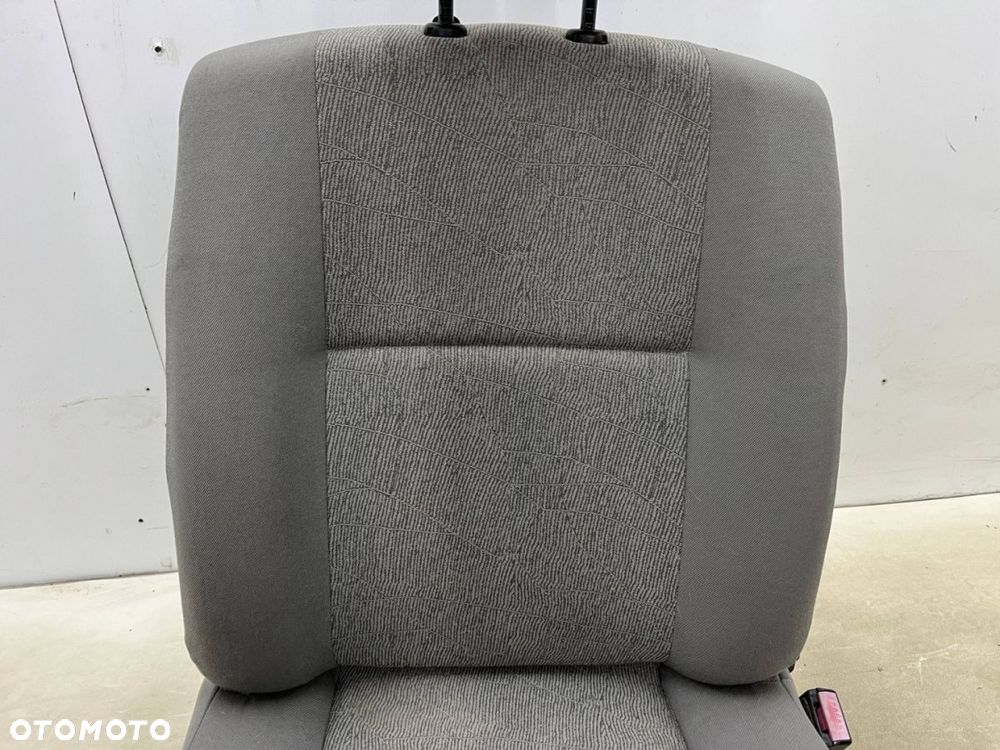 Fotele Dacia Logan 1 I 05-14r. prawy przedni fotel pasażera - 8