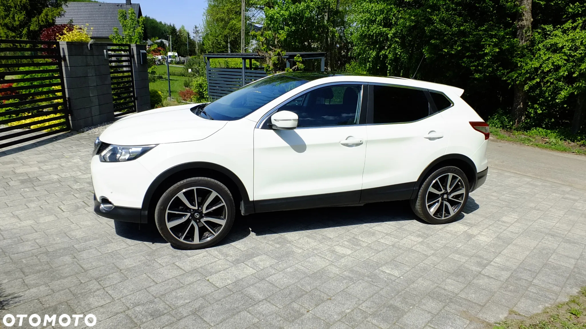 Nissan Qashqai 1.5 dCi Tekna - 11
