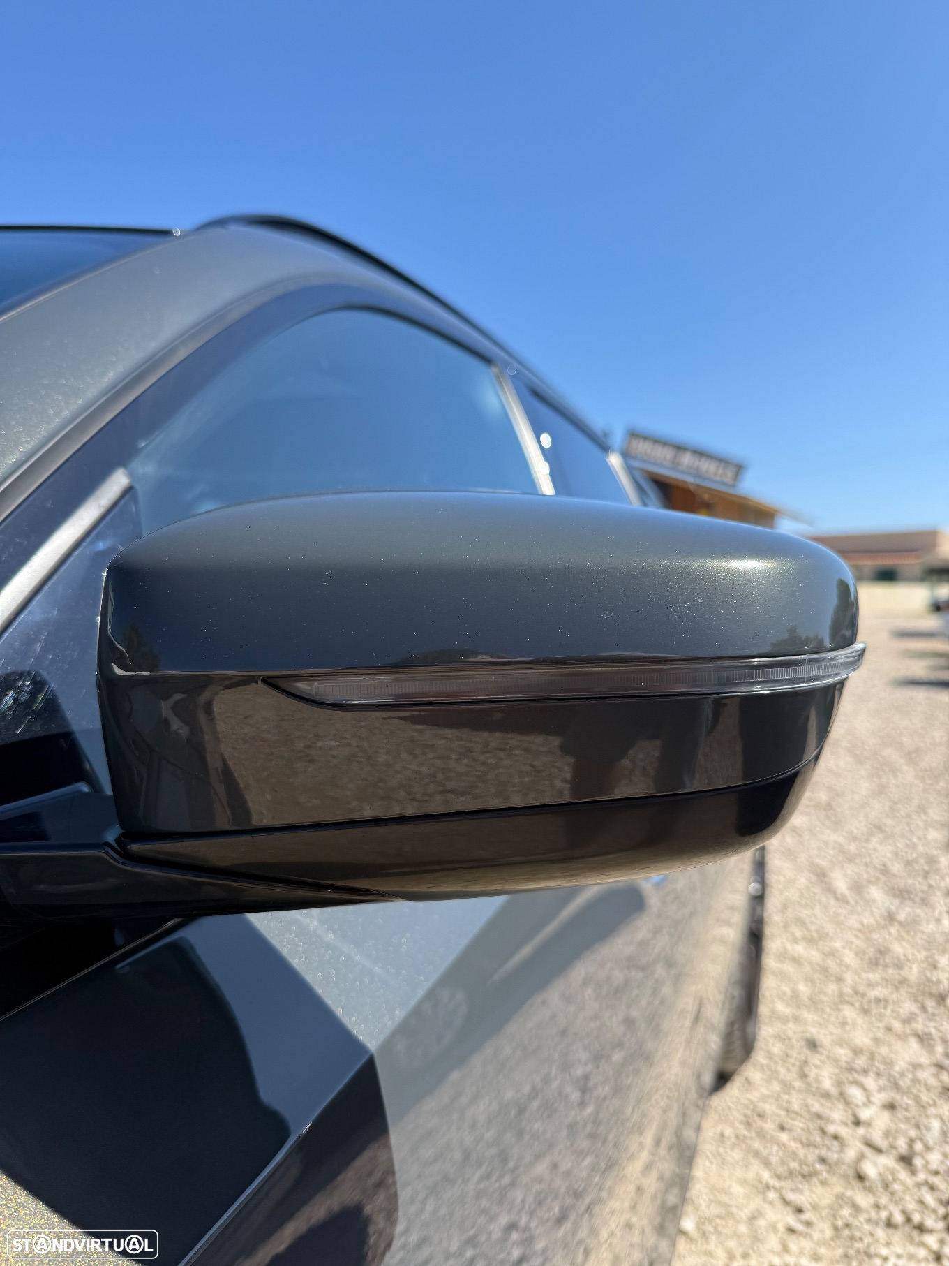 BMW 320 i Touring Pack M Shadow Auto - 10