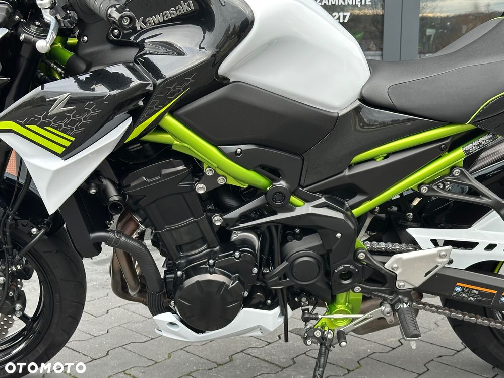 Kawasaki Z 900 - 35
