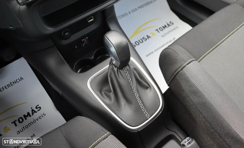 Citroën C3 1.2 PureTech Shine EAT6 - 25