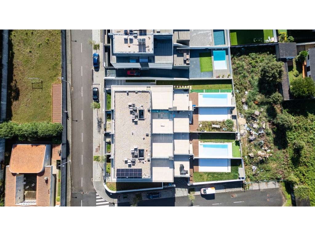 MORADIA DE LUXO T4 NA PRAIA DOS SALGUEIROS - Grande imagem: 5/57