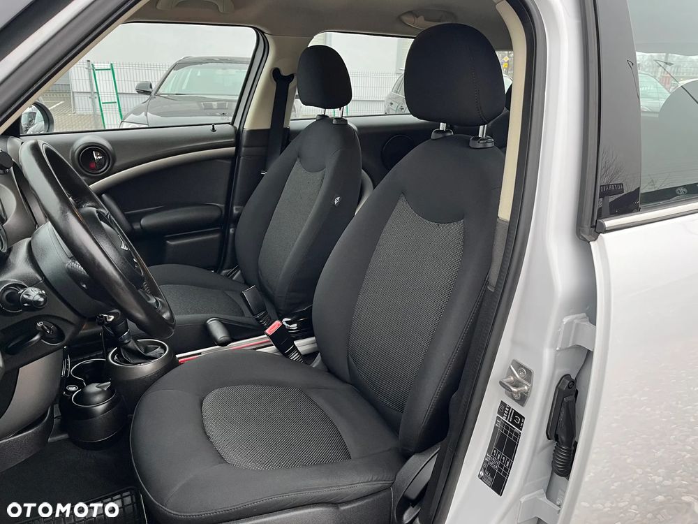 MINI Countryman Cooper D - 15