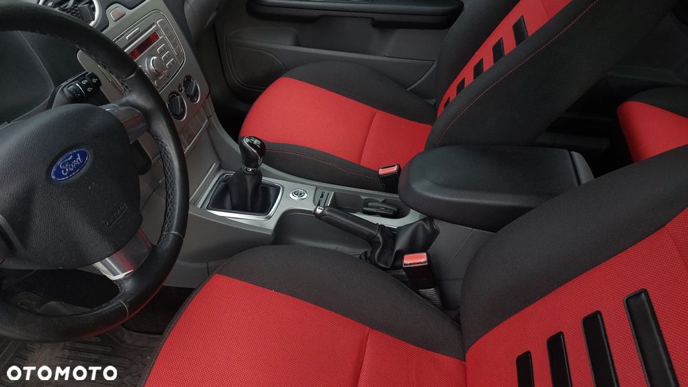 Ford Focus 1.6 Ti-VCT Black Magic - 22