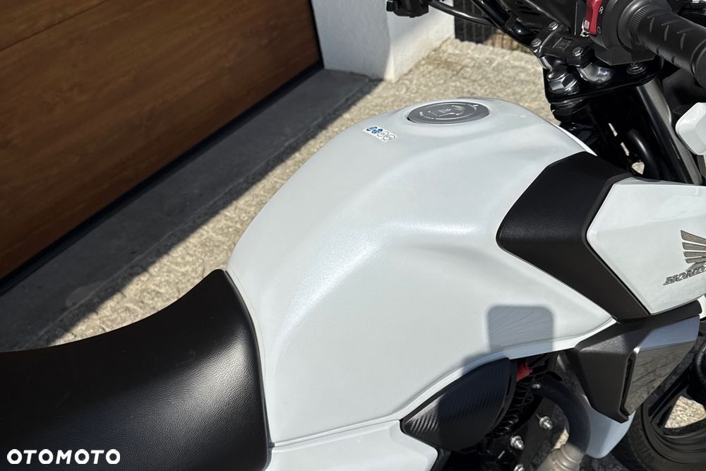 Honda CBF - 7