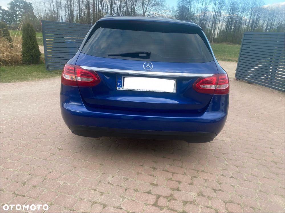 Mercedes-Benz Klasa C 180 BlueTEC 7G-TRONIC Edition 1 - 23
