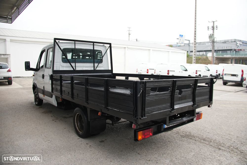 Iveco Daily 35C11 2.8TD 105cv 7Lugares - 5