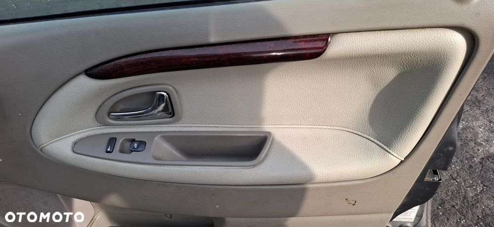 Volvo v40 Kombi na części - 5