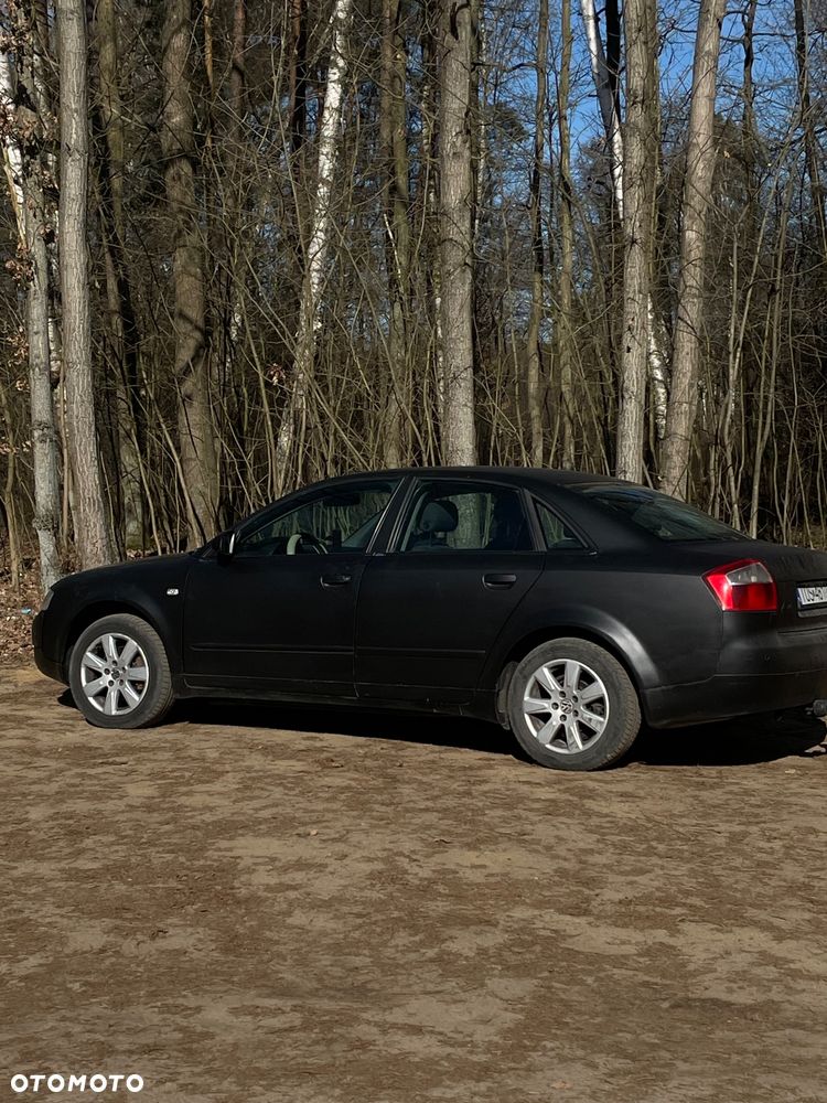 Audi A4 Limousine - 2