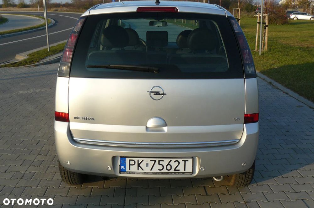 Opel Meriva 1.6 16V - 12