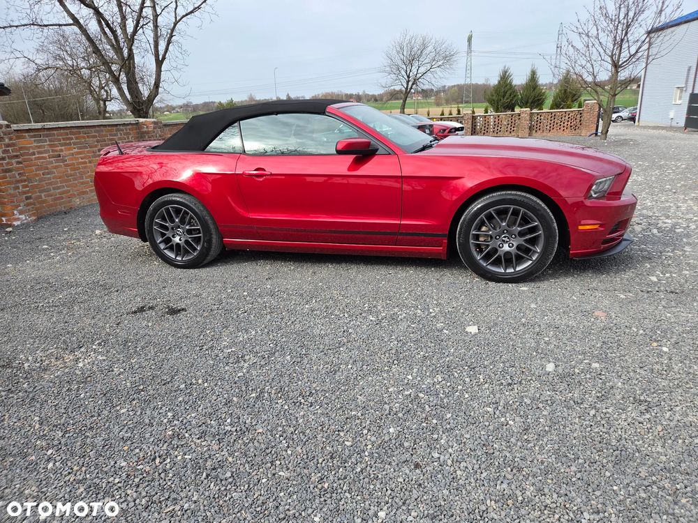 Ford Mustang 3.7 V6 Premium - 18