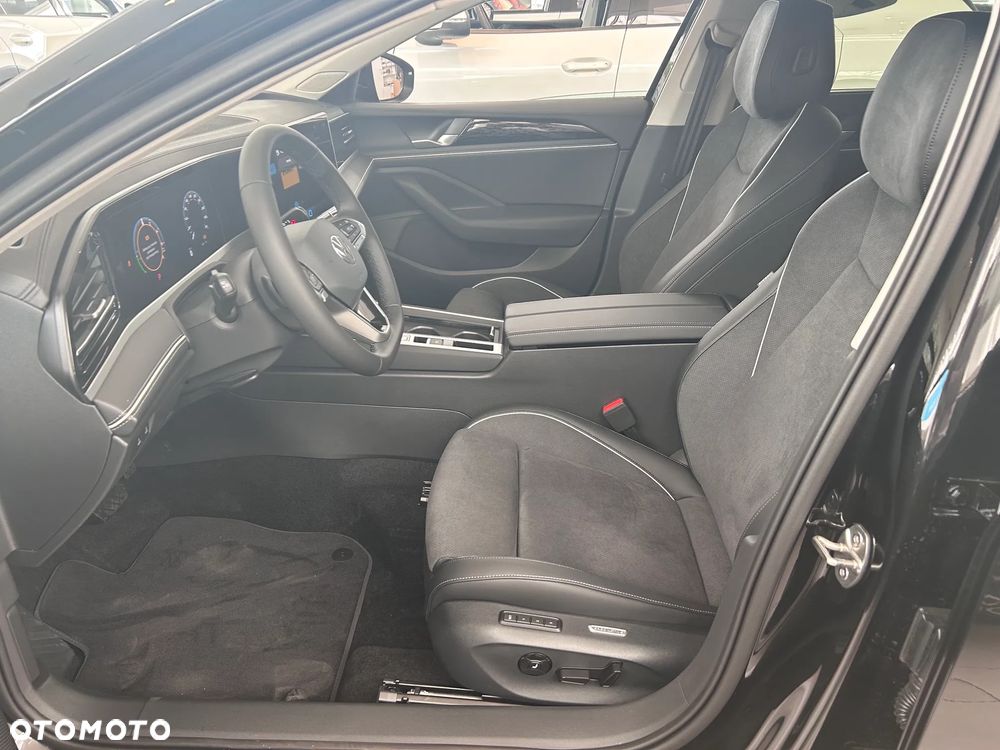 Volkswagen Passat - 6