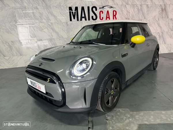MINI 3 Portas Cooper SE Camden Edition