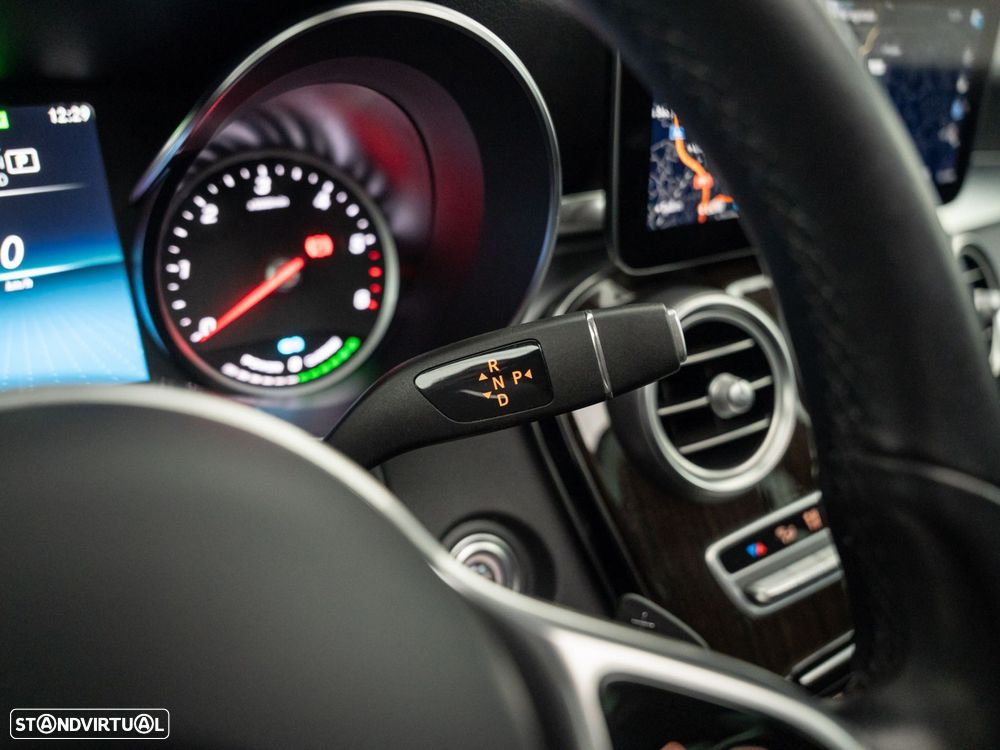 Mercedes-Benz GLC 300 de 4Matic - 26