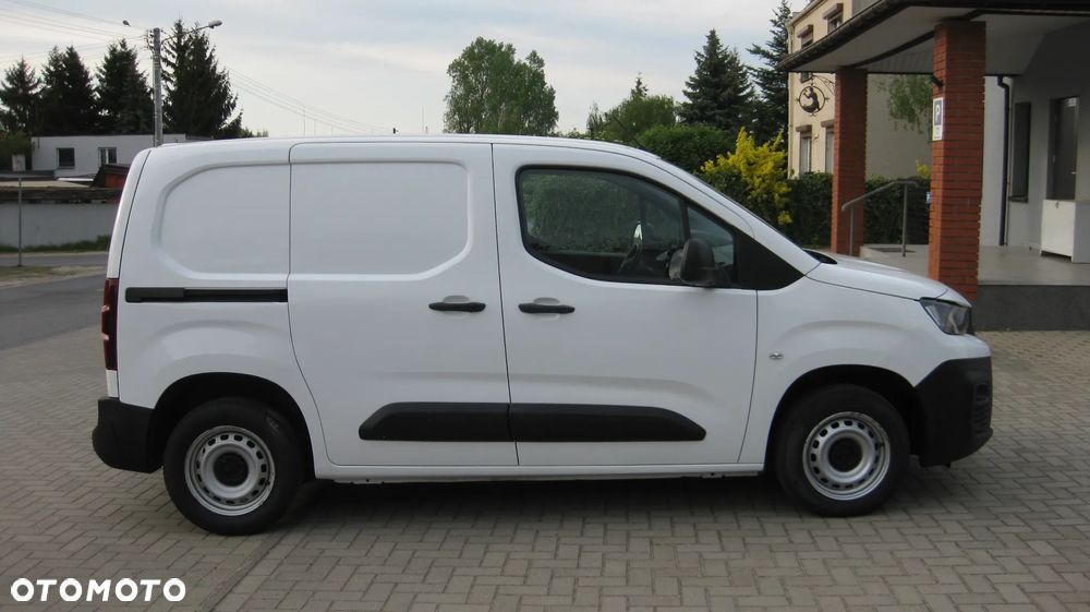 Peugeot PARTNER - 4