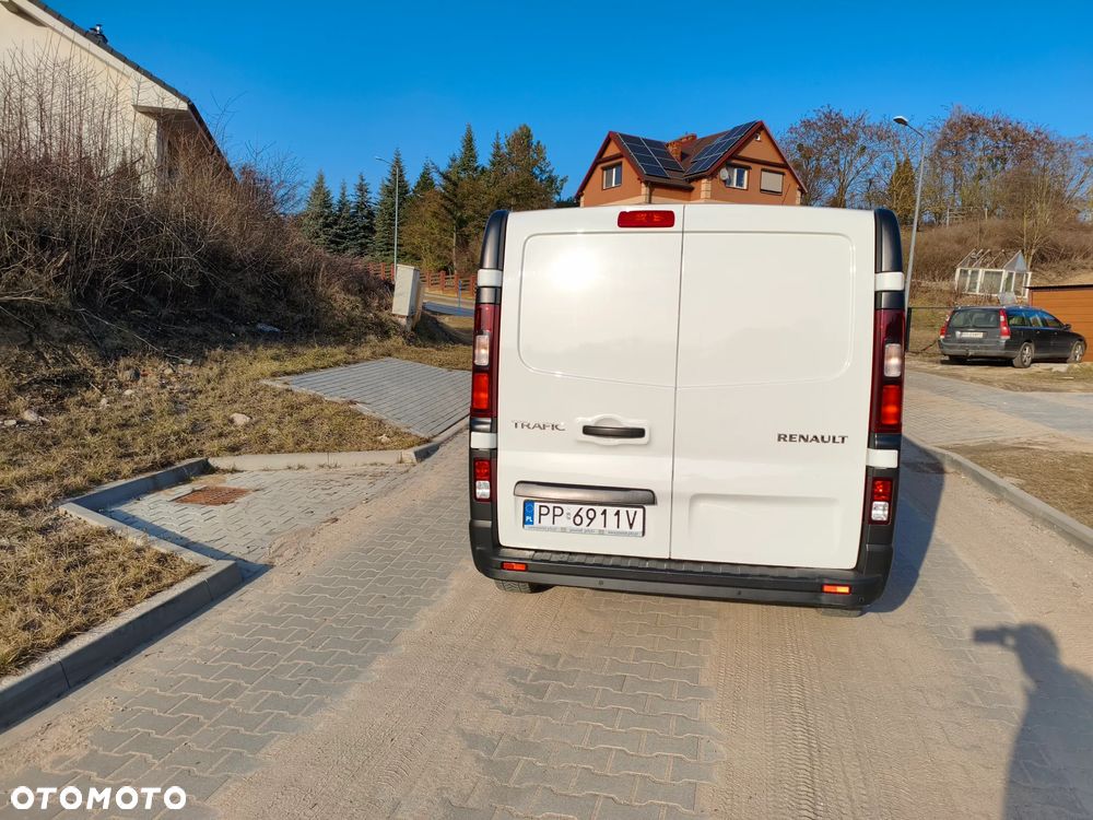 Renault Trafic - 18