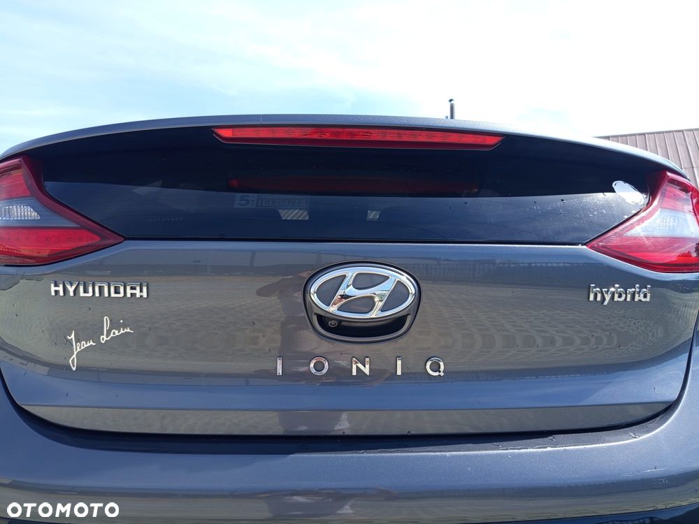 Hyundai IONIQ - 6