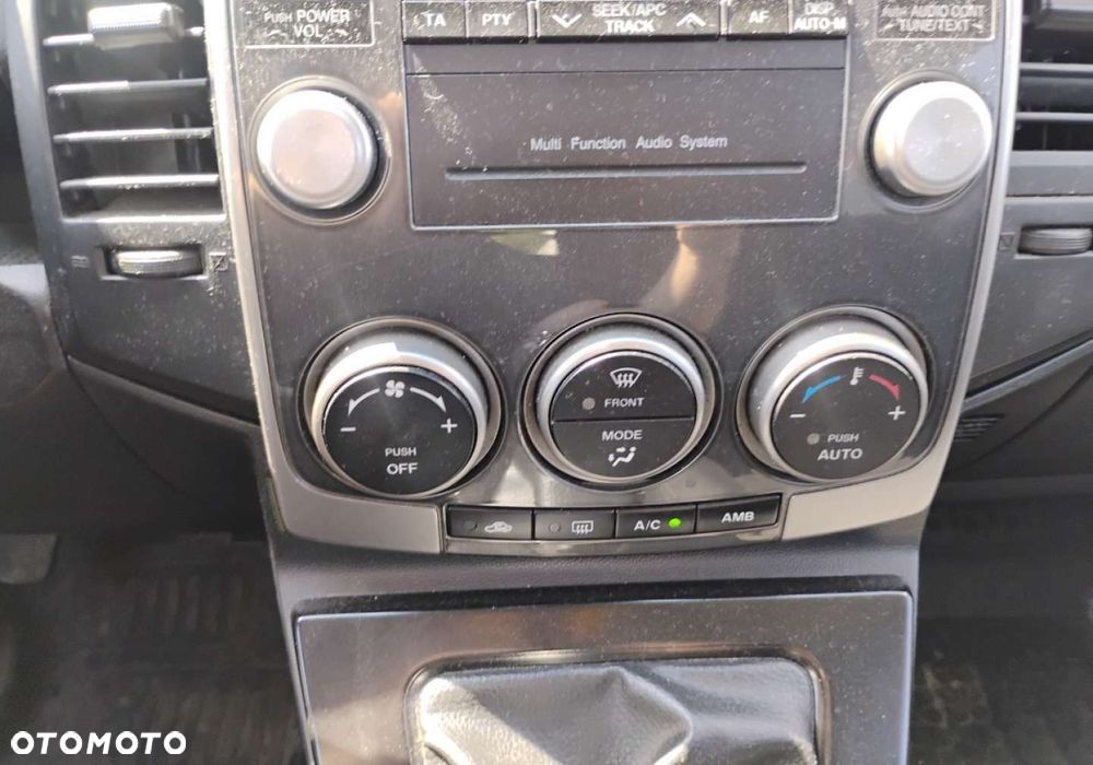 Mazda 5 - 16