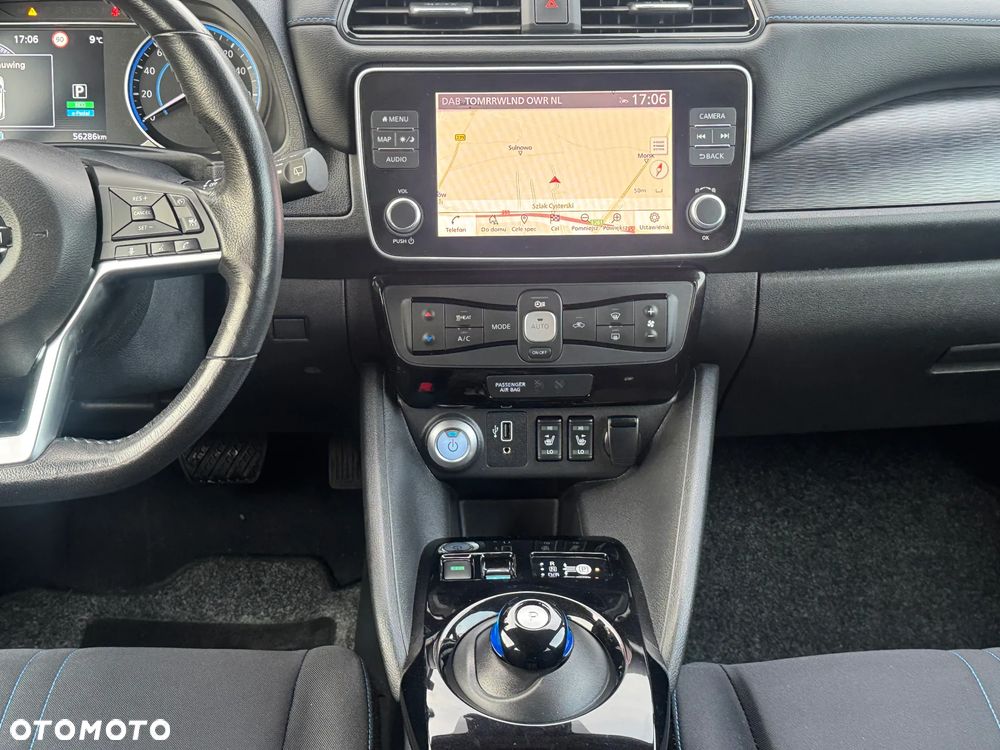 Nissan Leaf 40 kWh ACENTA - 25