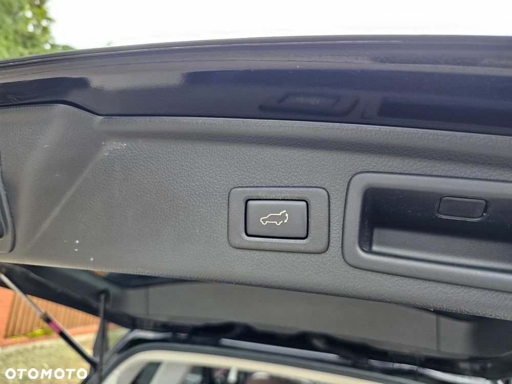 Subaru Forester 2.0 i Platinum (EyeSight) Lineartronic - 24