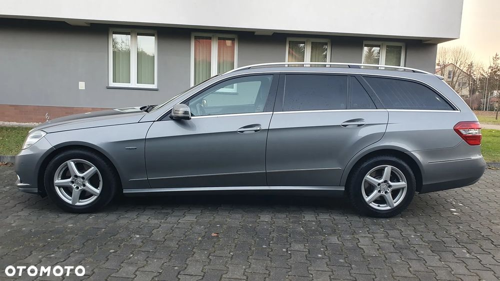 Mercedes-Benz Klasa E 300 BlueTEC 7G-TRONIC Elegance - 19