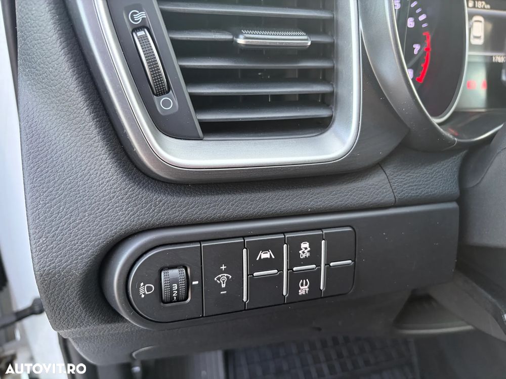 Kia Ceed 1.5 T-GDI 6MT Best - 6