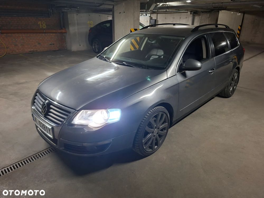 Volkswagen Passat - 2