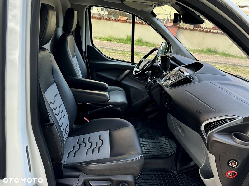 Ford Transit Custom - 17