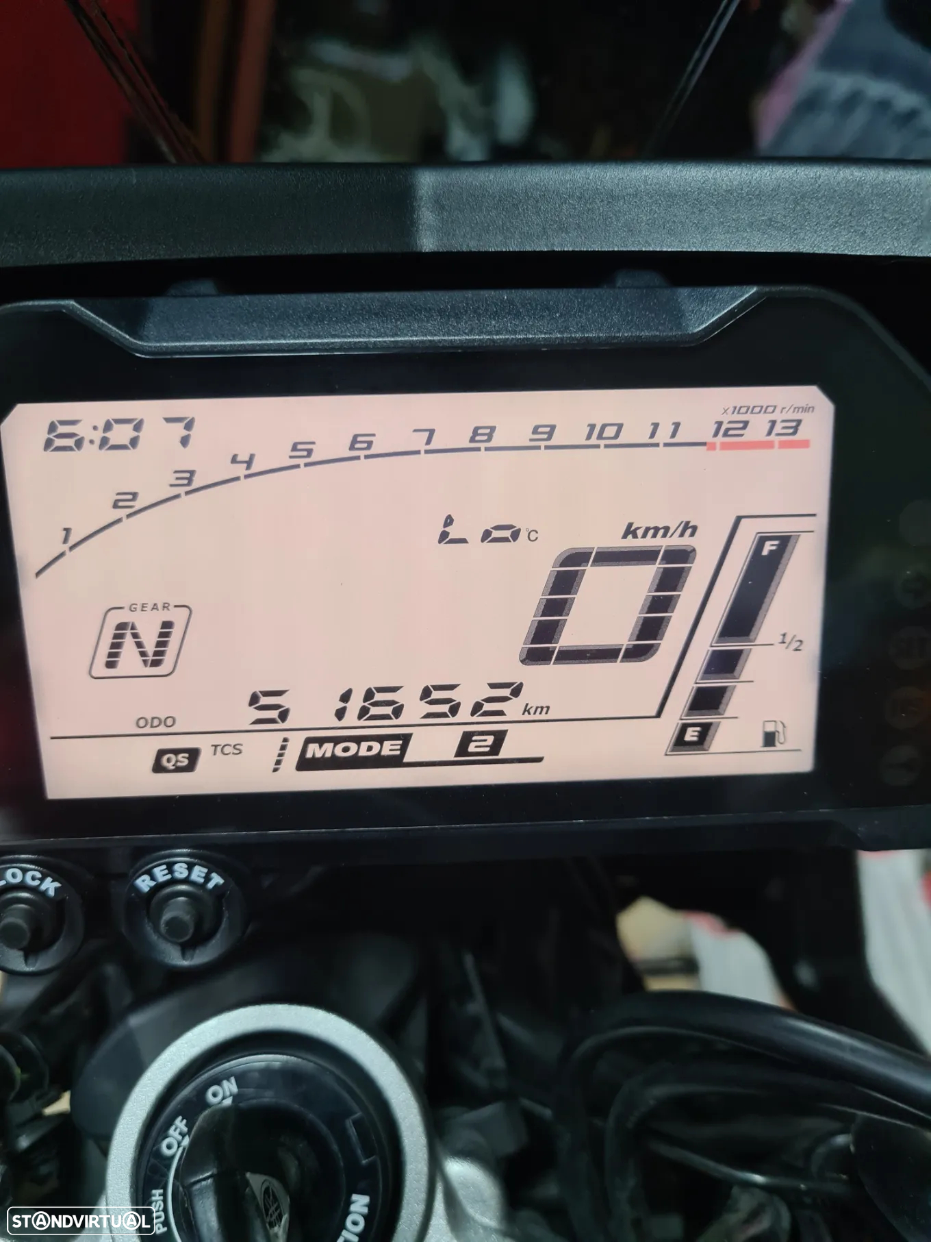 Yamaha MT-10 Preta mate - 9