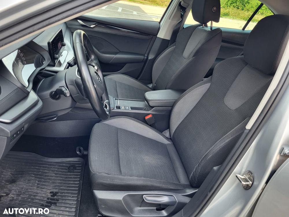 Skoda Octavia 1.5 TSI Ambition - 14