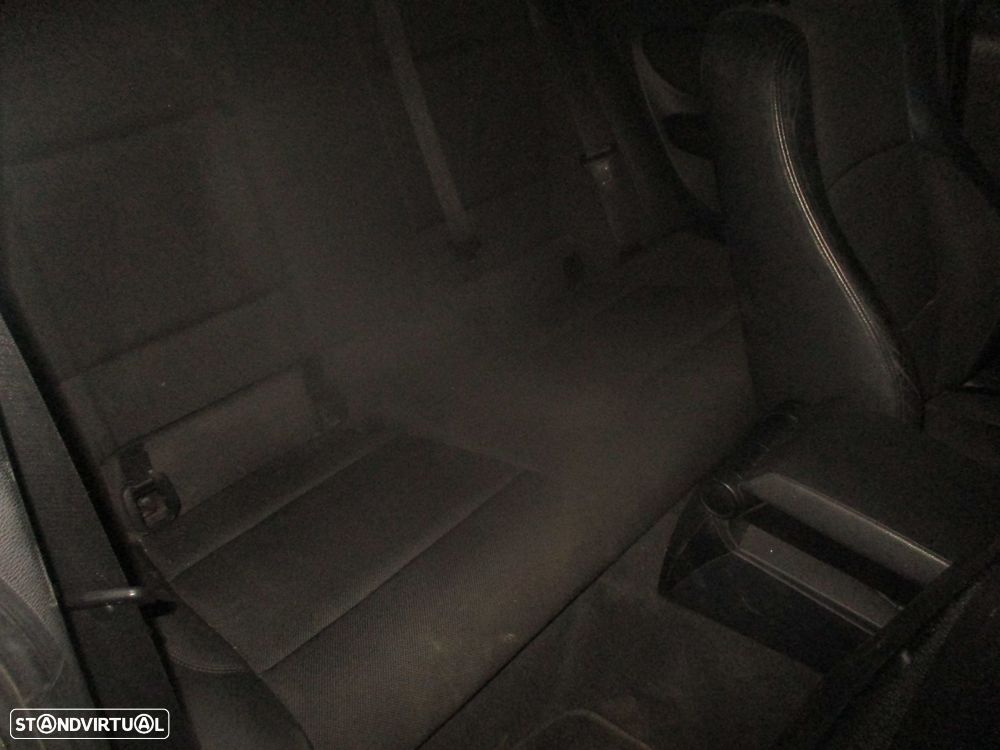 Carro MOT: N47D20A CXVEL: GS6 17BG - GS6 17DG BMW E81 2009 118D 136CV 3P PRETO DIESEL - 8