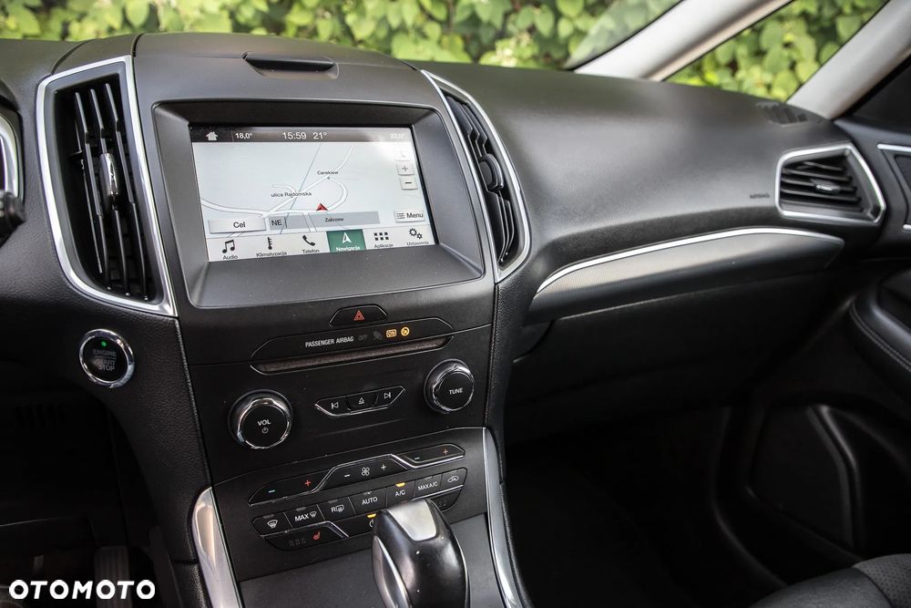 Ford S-Max - 24