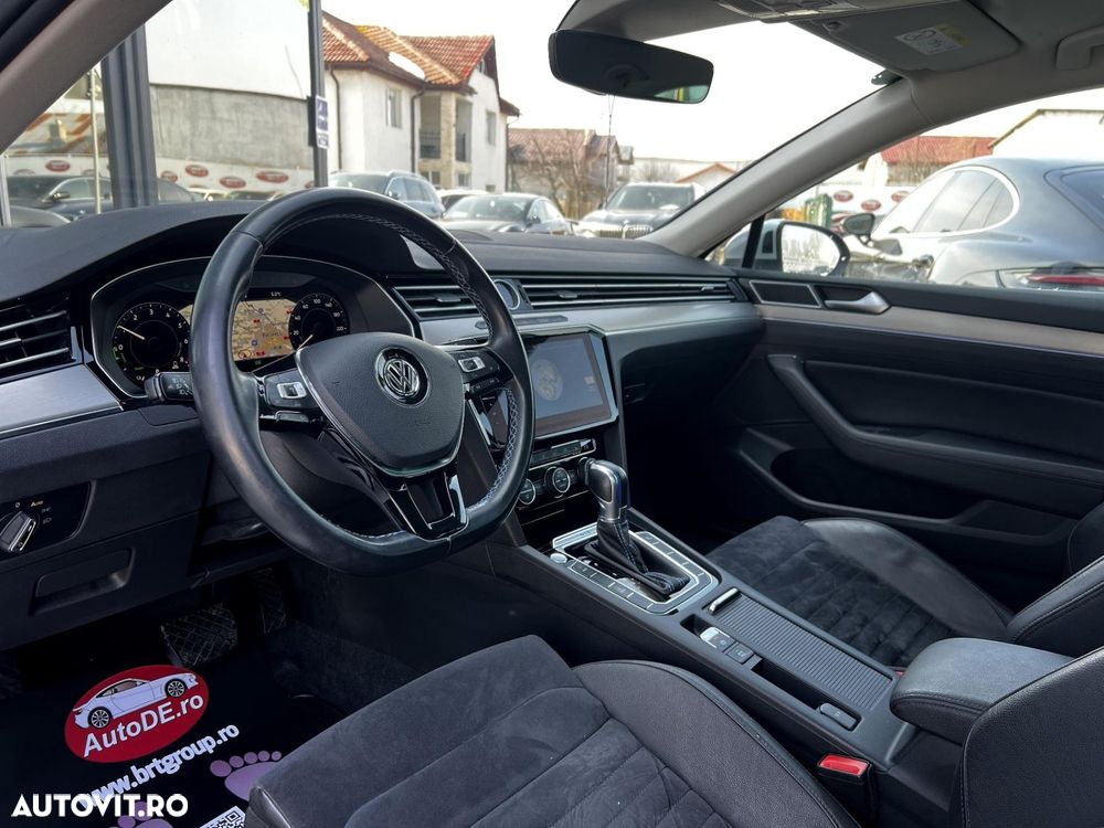 Volkswagen Passat - 5