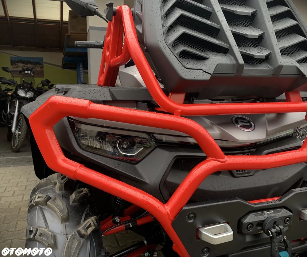 CFMoto CForce - 10