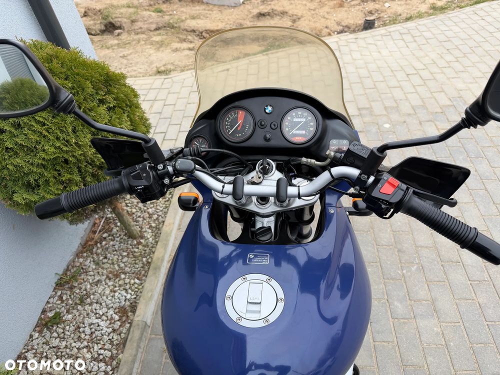 BMW F - 27