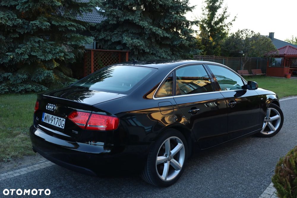 Audi A4 Limousine 1.8 TFSI S line Sportpaket - 4