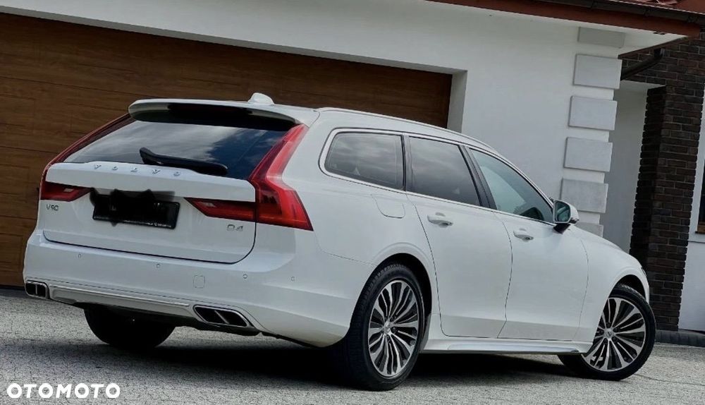 Volvo V90 D4 SCR R-Design - 2