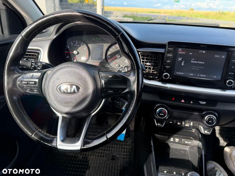 Kia Stonic - 19