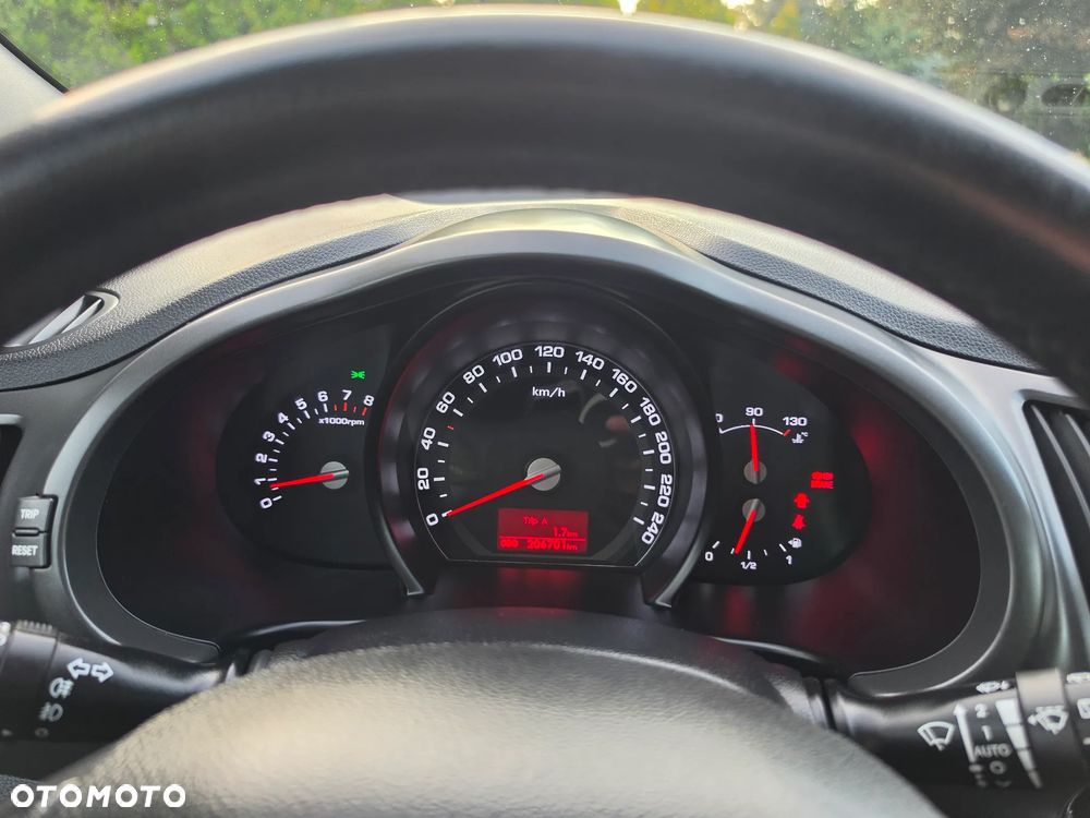 Kia Sportage 2.0 XL 2WD - 32
