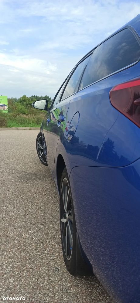 Toyota Auris 1.6 Selection - 9