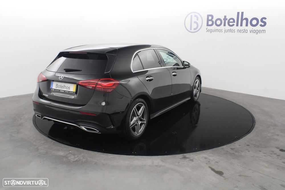 Mercedes-Benz CLA 200 - 7