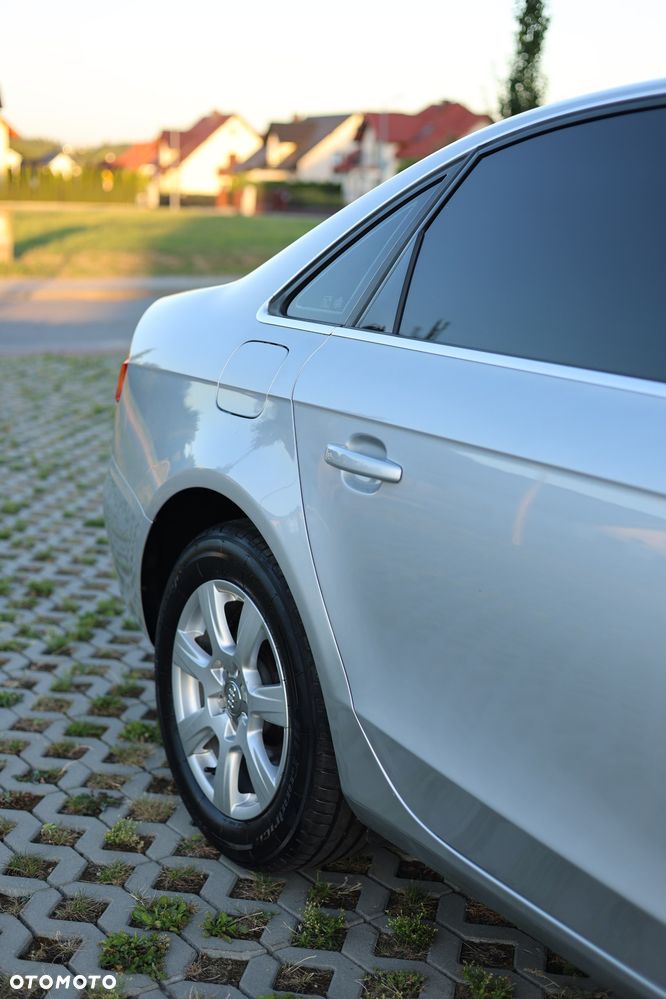 Audi A4 Limousine 1.8 TFSI Ambiente - 11