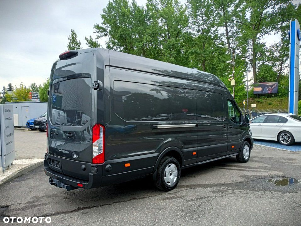 Ford Transit - 6