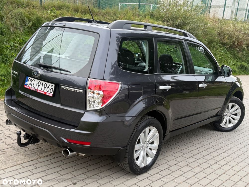 Subaru Forester 2012 photo 3
