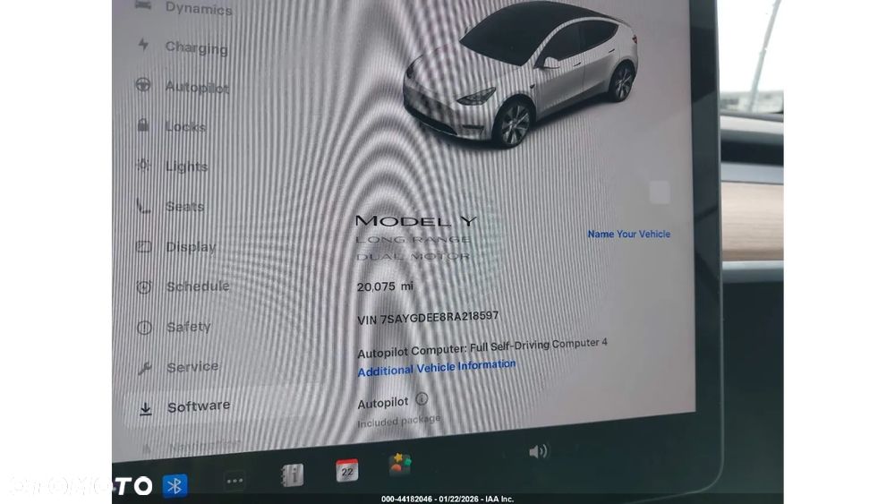 Tesla Model Y - 10
